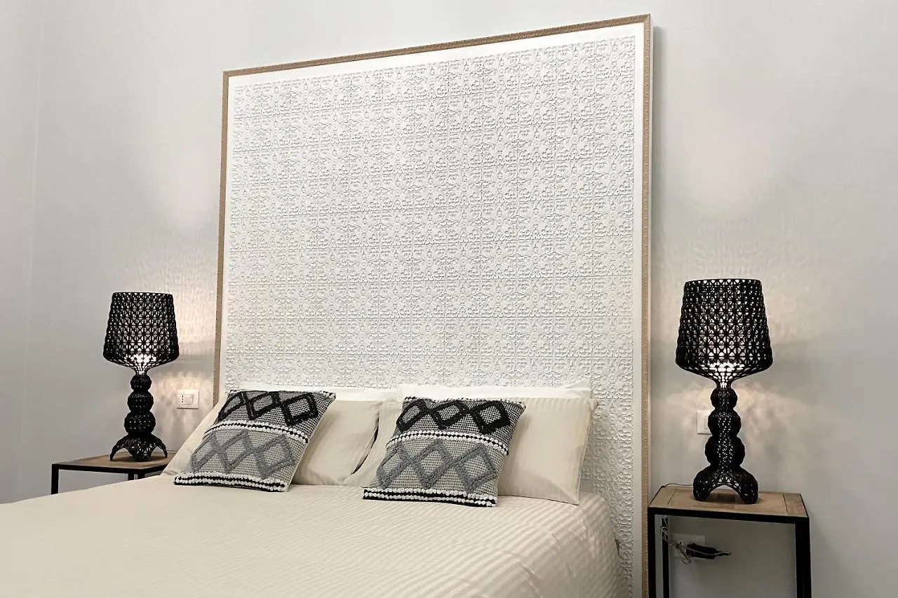 Dimora Borghese “Whitaker” Apartment Palermo Italy